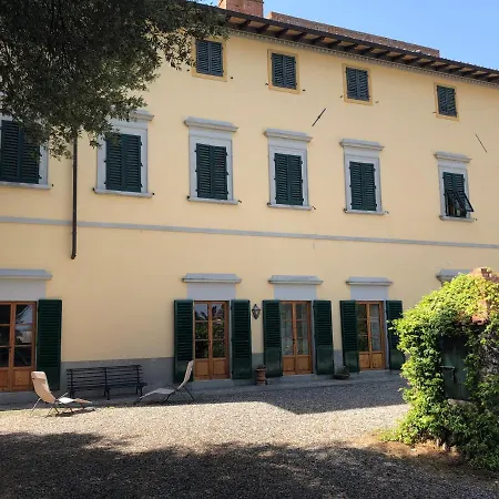 Il Salotto Di Berentano Apartment