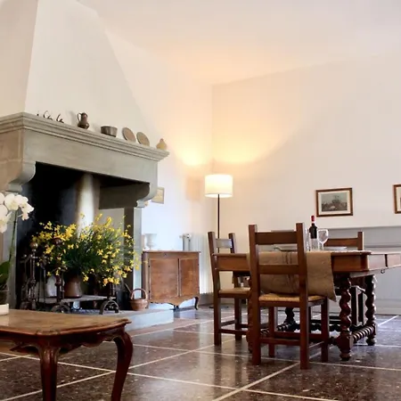 Il Salotto Di Berentano San Casciano in Val di Pesa
